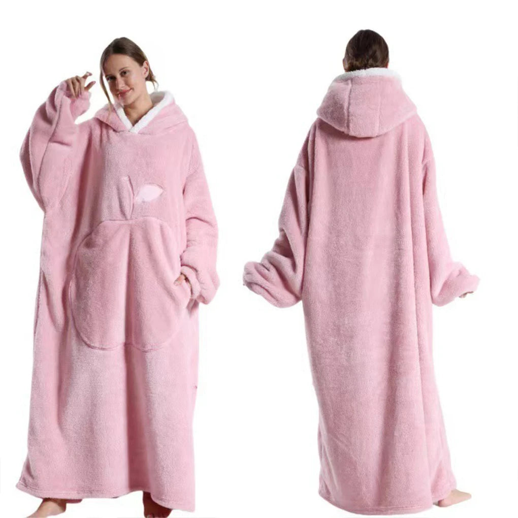 Stay Cozy This Winter with Our Unisex Oversized Hooded Blanket - The Ultimate Warmth and Comfort for Chilly Nights!